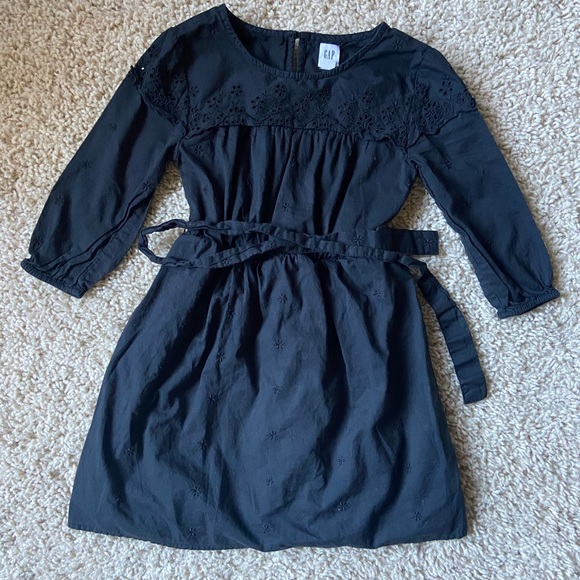 GAP Other - Girls beautiful Gap Eyelet Dress
